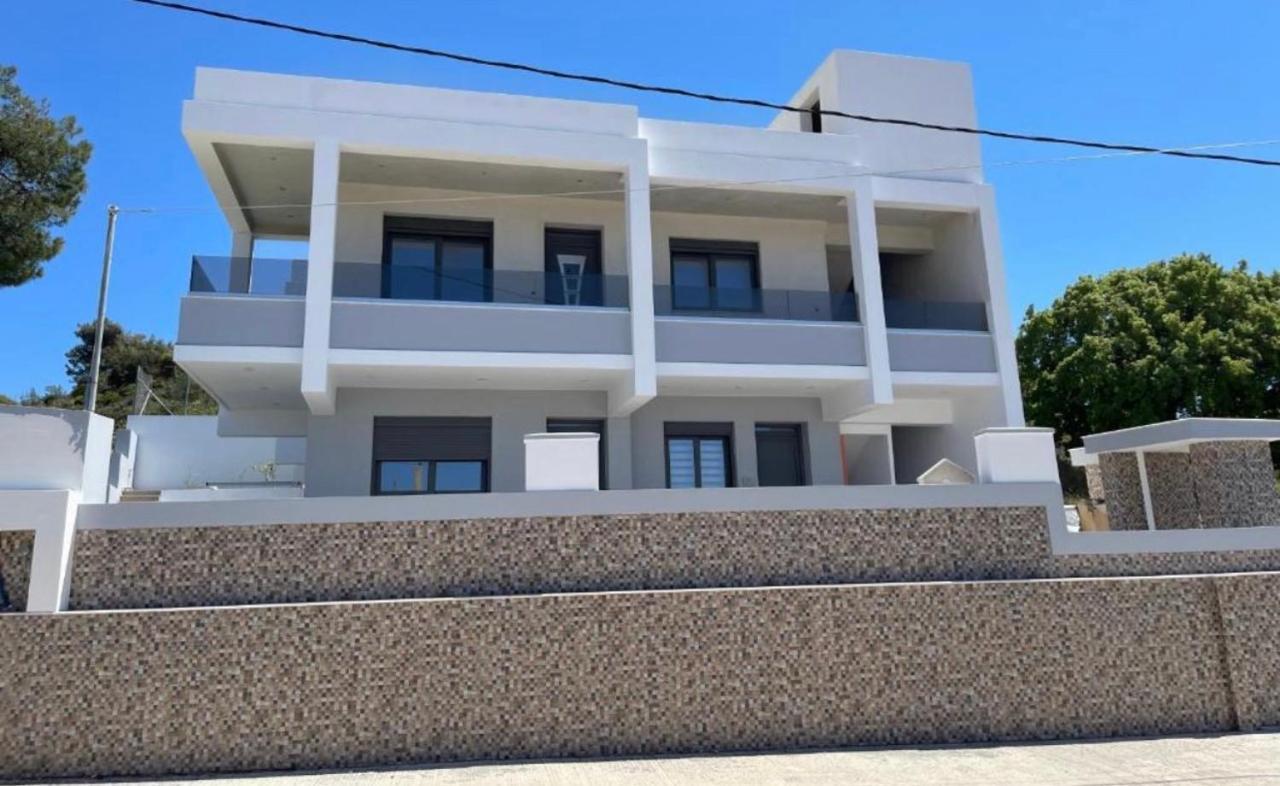 Vixen 2 Apartment Theologos (Rhodes)